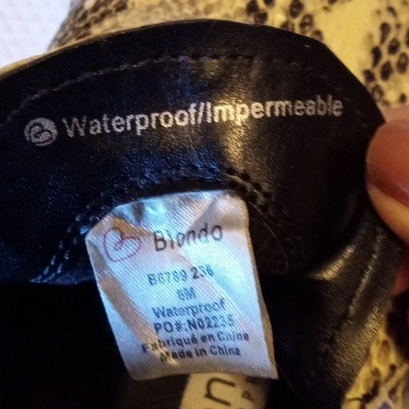 Blondo Ankle Boots 8 - Picture 7 of 8